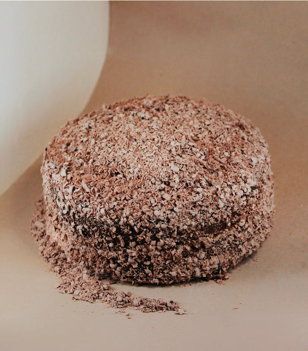 Torta Integral de Chocolate Redonda con Cobertura Light.